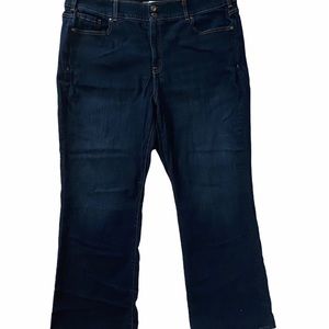 Lane Bryant 5 pocket  stretch jeans size 22